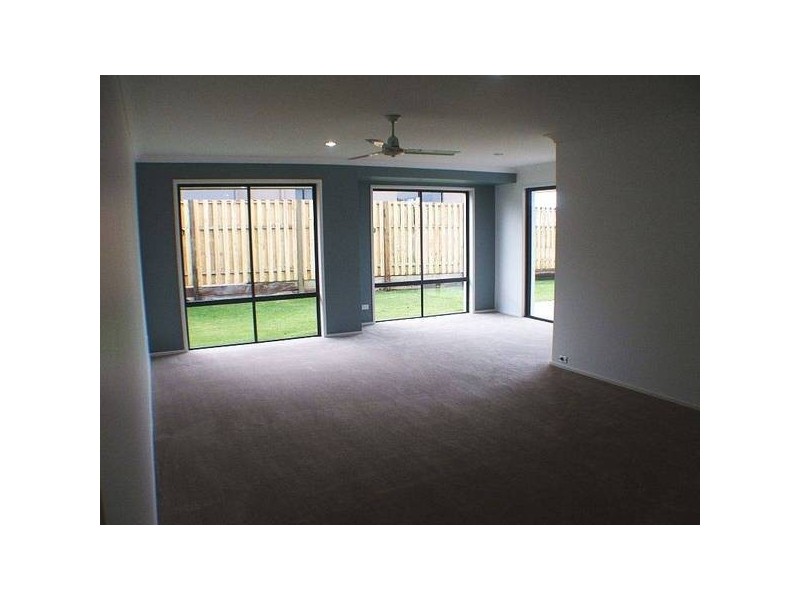 19 Rockwood Drive, Ormeau QLD 4208
