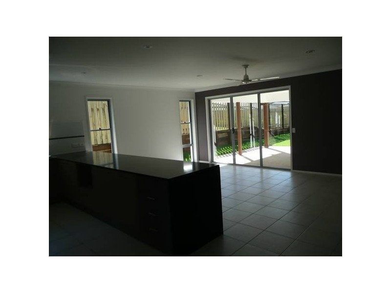 15 Rockwood Drive, Ormeau QLD 4208