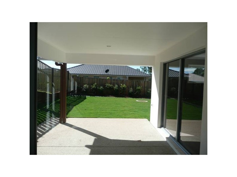 15 Rockwood Drive, Ormeau QLD 4208