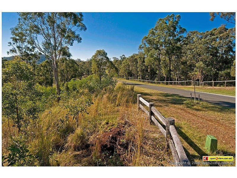 49 Larcombe Drive, Wongawallan QLD 4210