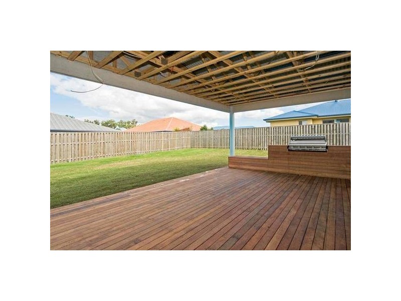 11 Watercress St, Upper Coomera QLD 4209