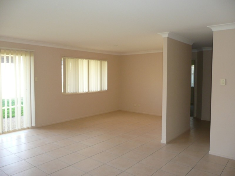 42 Pecan Drive, Upper Coomera QLD 4209