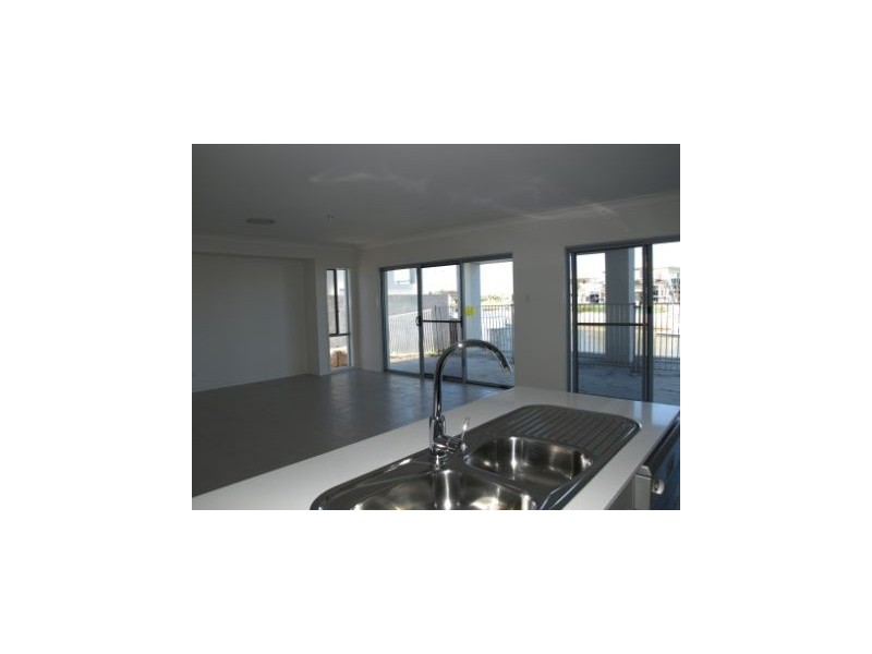 70 East Quay Drive, Runaway Bay QLD 4216