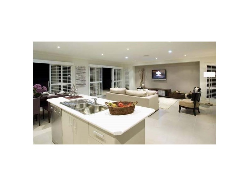 70 East Quay Drive, Runaway Bay QLD 4216