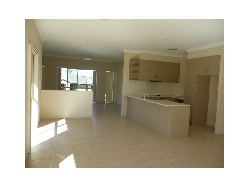 6 Bennett Way, Upper Coomera QLD 4209