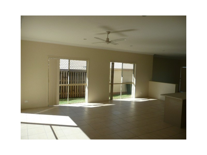 6 Bennett Way, Upper Coomera QLD 4209