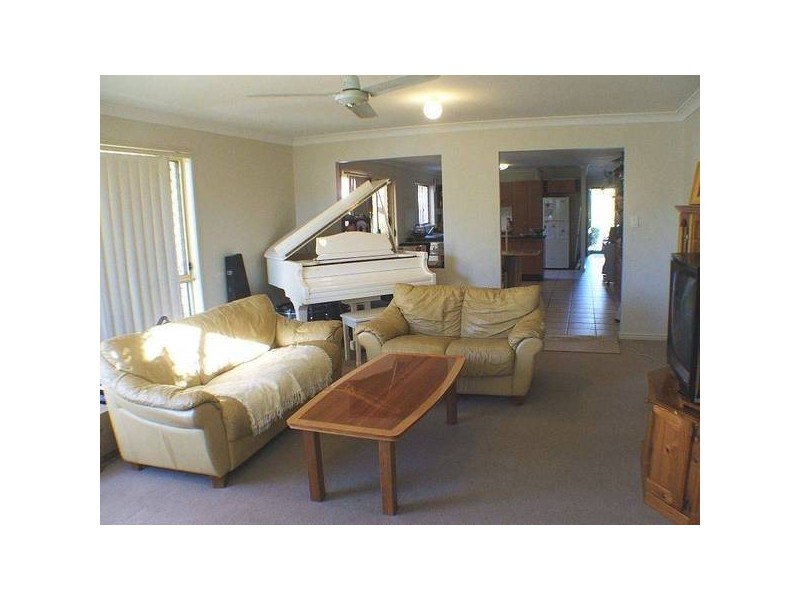 35 Rivermeadows Drive, Upper Coomera QLD 4209