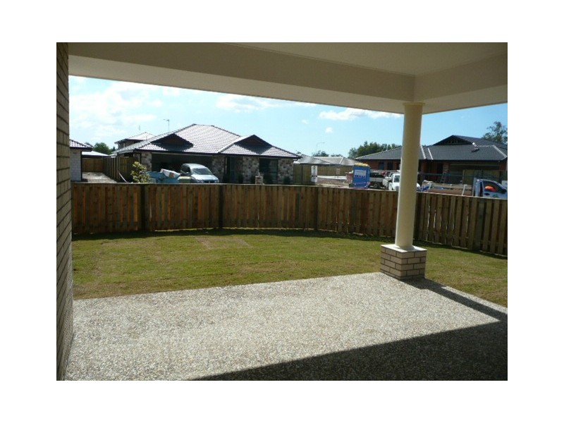 11 Runway Drive, Upper Coomera QLD 4209