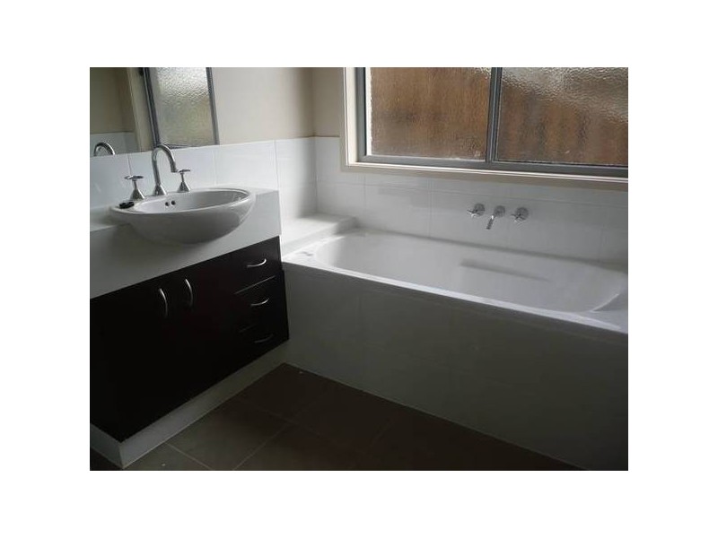 6 Waterclover Drive, Upper Coomera QLD 4209