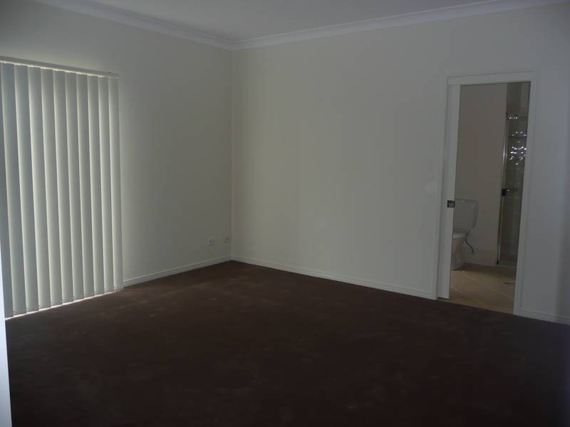 10 Success Crescent, Ormeau QLD 4208