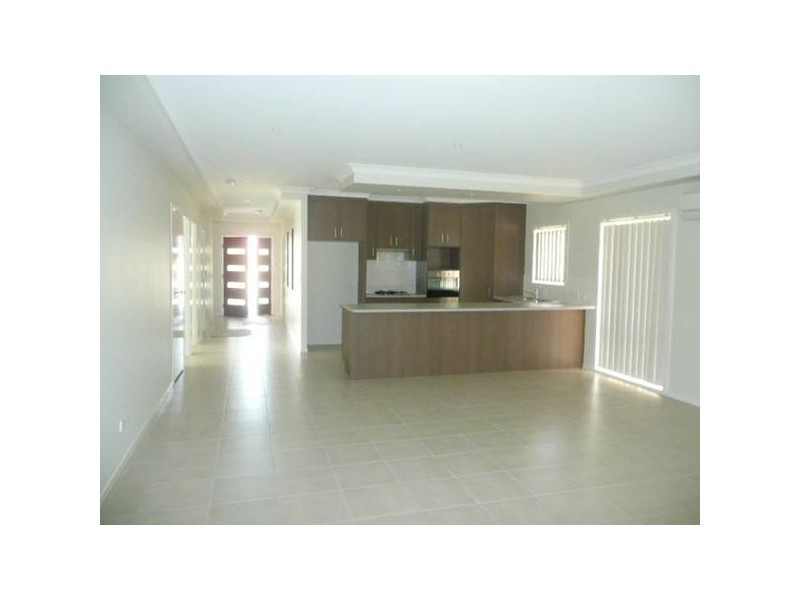 618 Cessna Street, Upper Coomera QLD 4209