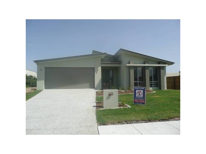 15 Casuarina Way, Helensvale QLD 4212