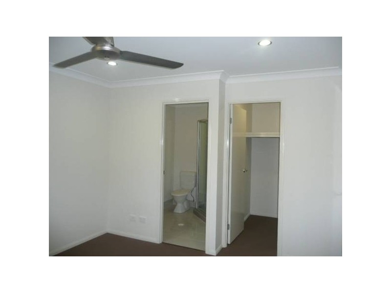 1/16 Ambition Street, Ormeau QLD 4208