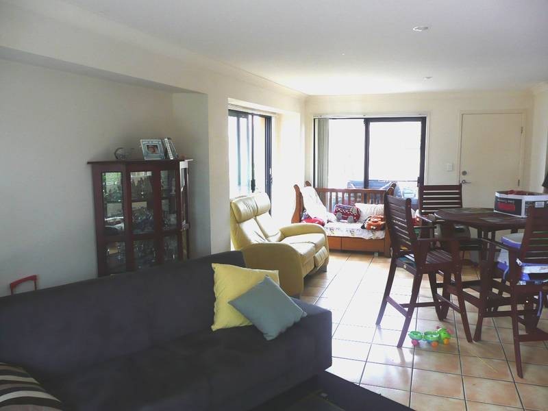 29/1 Secondary St, Upper Coomera QLD 4209