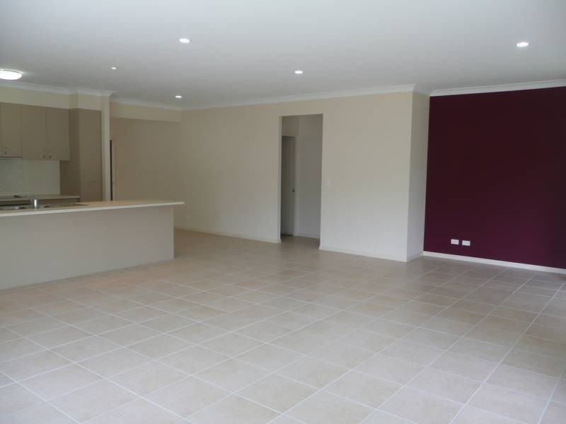 6 Seabird Lane, Coomera QLD 4209