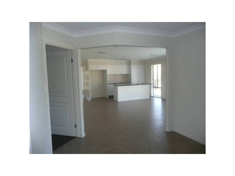 17 Kingair Street, Upper Coomera QLD 4209