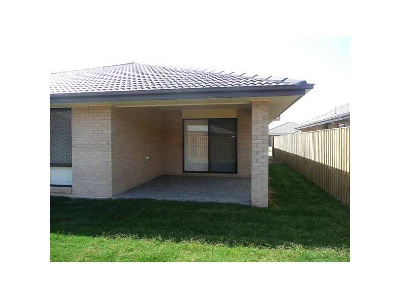 13 Jet Street, Upper Coomera QLD 4209