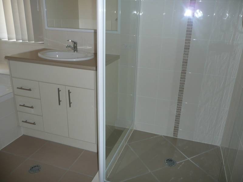 11 Kingair Road, Upper Coomera QLD 4209