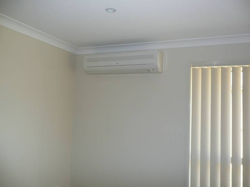 11 Kingair Road, Upper Coomera QLD 4209