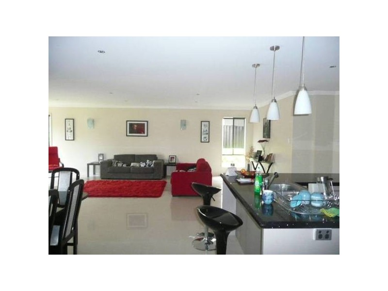 10 Rainbow Circuit, Coomera QLD 4209