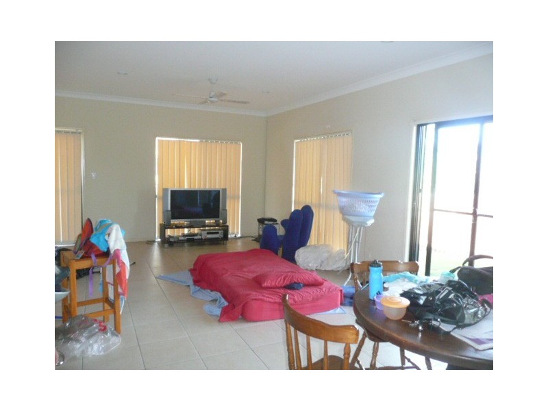 4 Ava Court, Upper Coomera QLD 4209