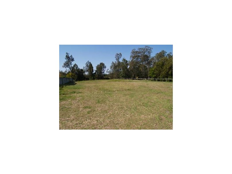 15 Tranquility Circuit, Helensvale QLD 4212