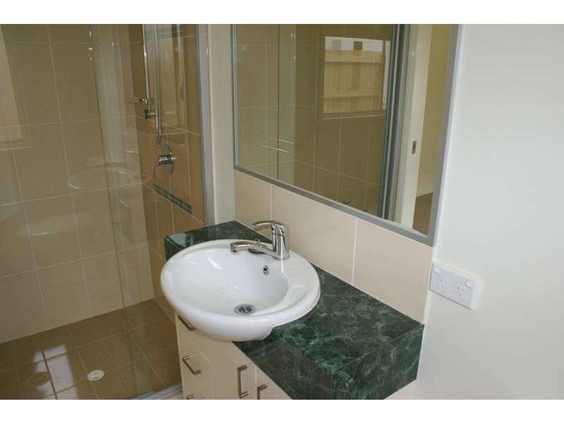 18 Elizabeth Street, Coomera QLD 4209