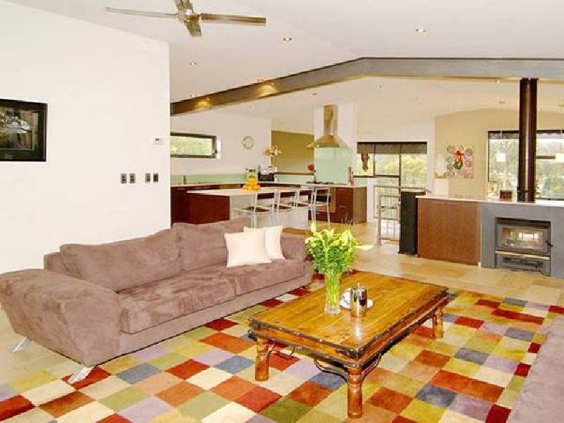 7 Elmwood Rise, Eltham North VIC 3095