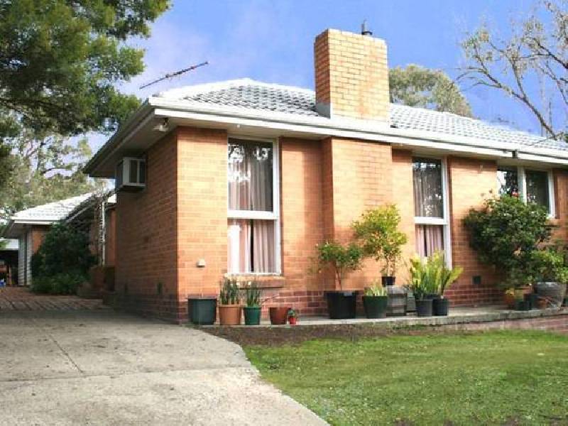 14 Park West Road, Eltham VIC 3095