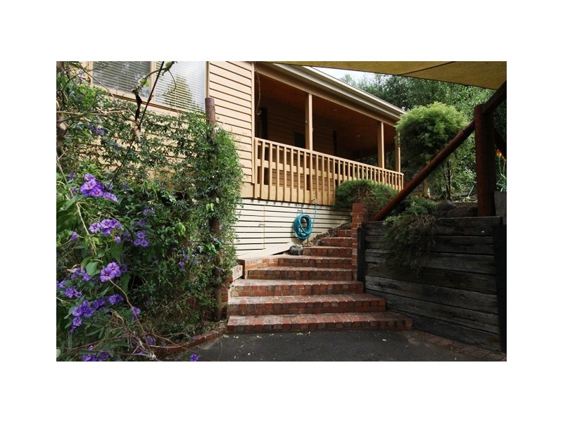 1/14 Milton Way, Hurstbridge VIC 3099