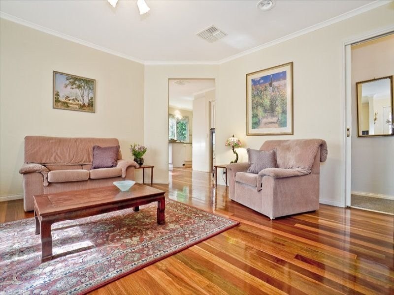 3/26 Luck Street, Eltham VIC 3095