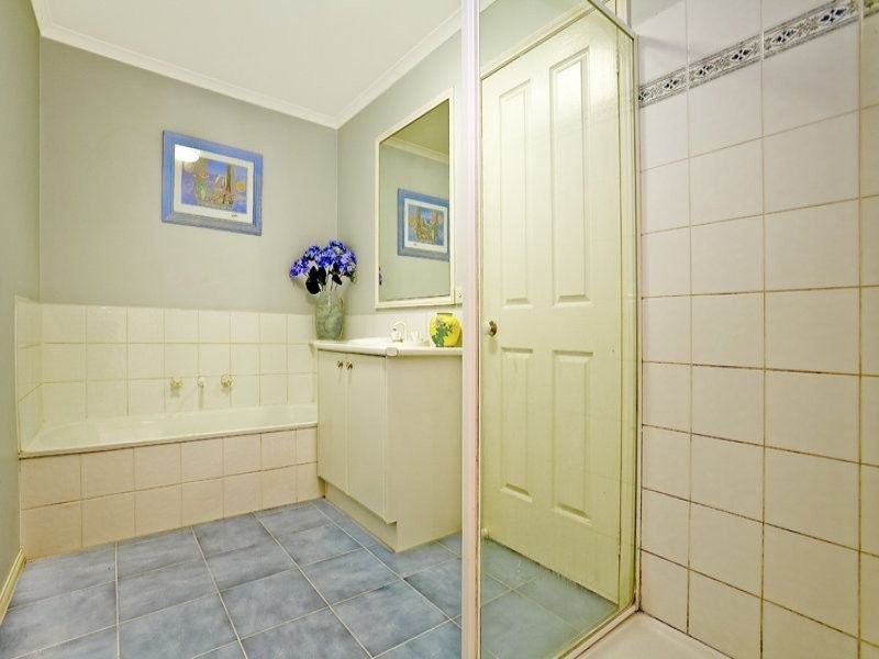 3/26 Luck Street, Eltham VIC 3095