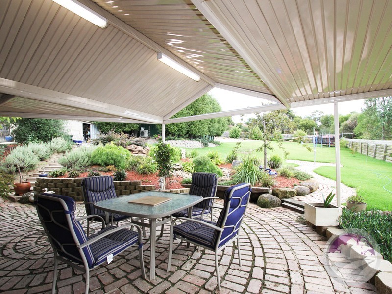 3 Orsova Close, Eltham North VIC 3095