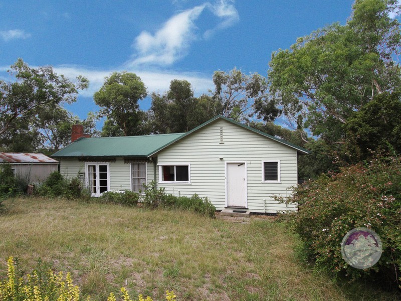 11 Bridge Crescent, Montmorency VIC 3094