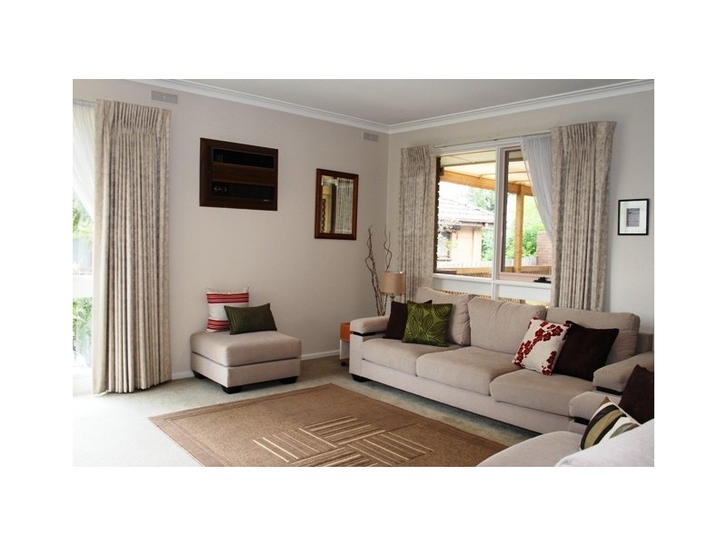 25 Plenty Lane, Greensborough VIC 3088