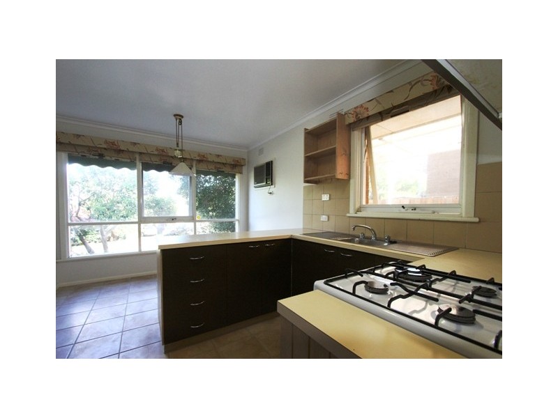 14 Russell Street, Greensborough VIC 3088