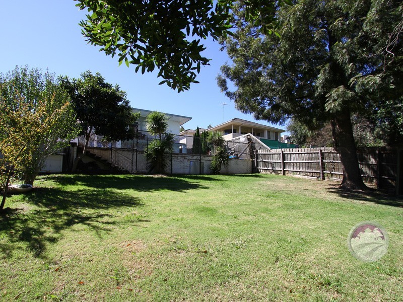 30 Calderwood Street, Bulleen VIC 3105