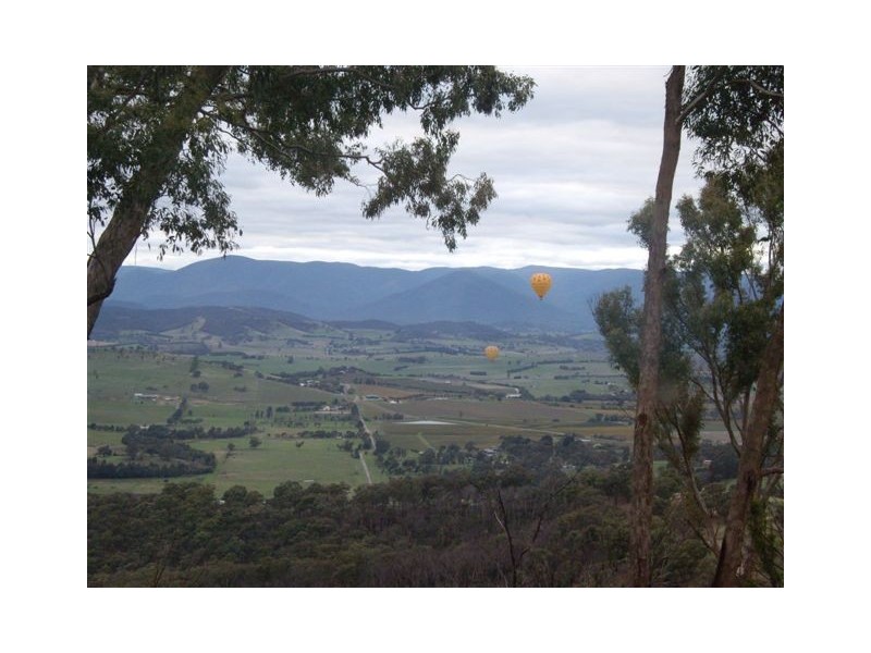 Christmas Hills VIC 3775