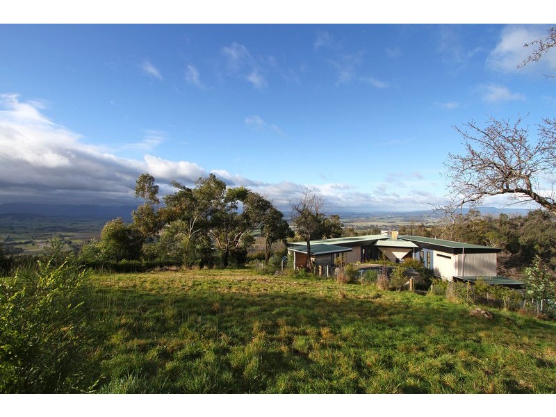 Christmas Hills VIC 3775