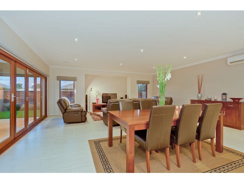 21 Braford Drive, Doreen VIC 3754