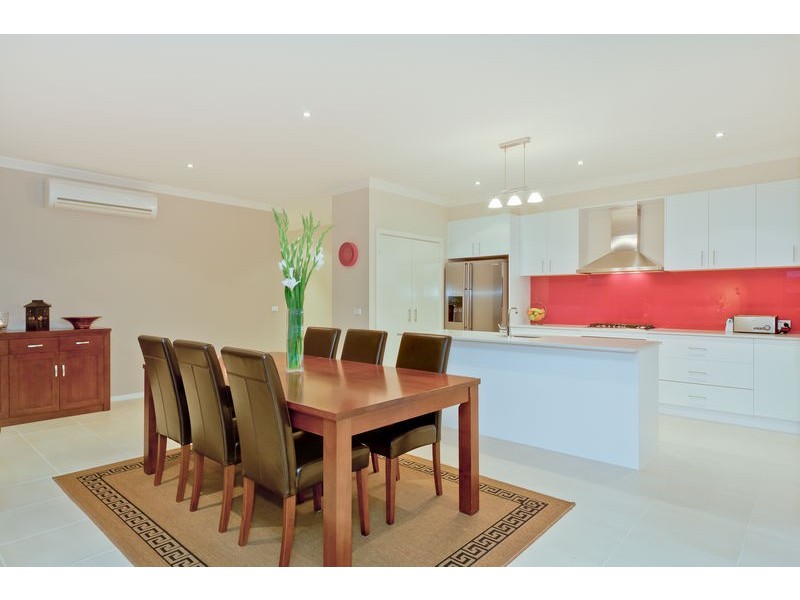 21 Braford Drive, Doreen VIC 3754