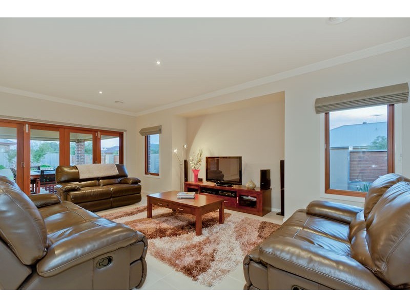 21 Braford Drive, Doreen VIC 3754