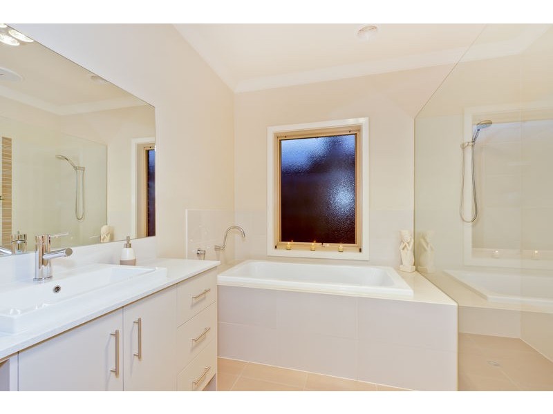 21 Braford Drive, Doreen VIC 3754