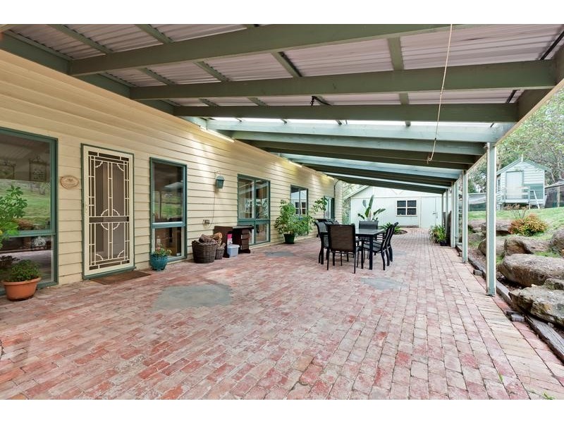 40 Flora Crescent, St Andrews VIC 3761