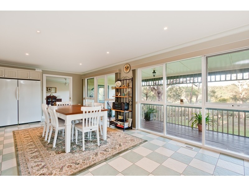 40 Flora Crescent, St Andrews VIC 3761