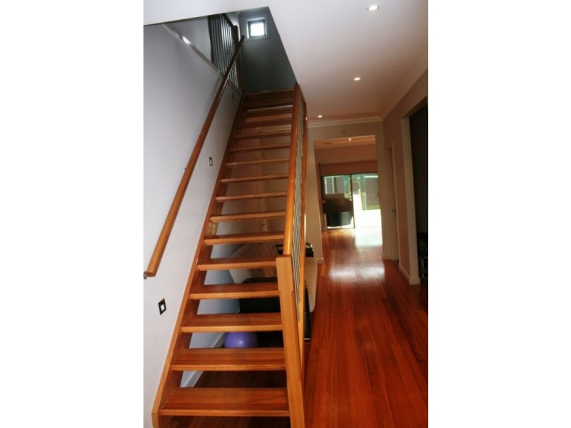 42 Hyde Park, Craigieburn VIC 3064