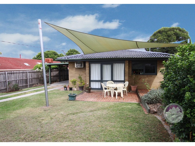 122 Cameron Parade Old, Bundoora VIC 3083