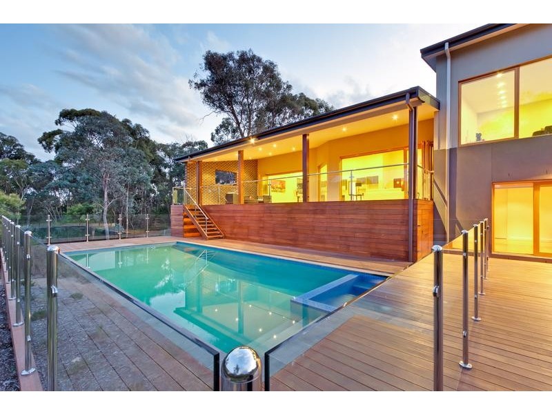 5 Rotin Court, Plenty VIC 3090