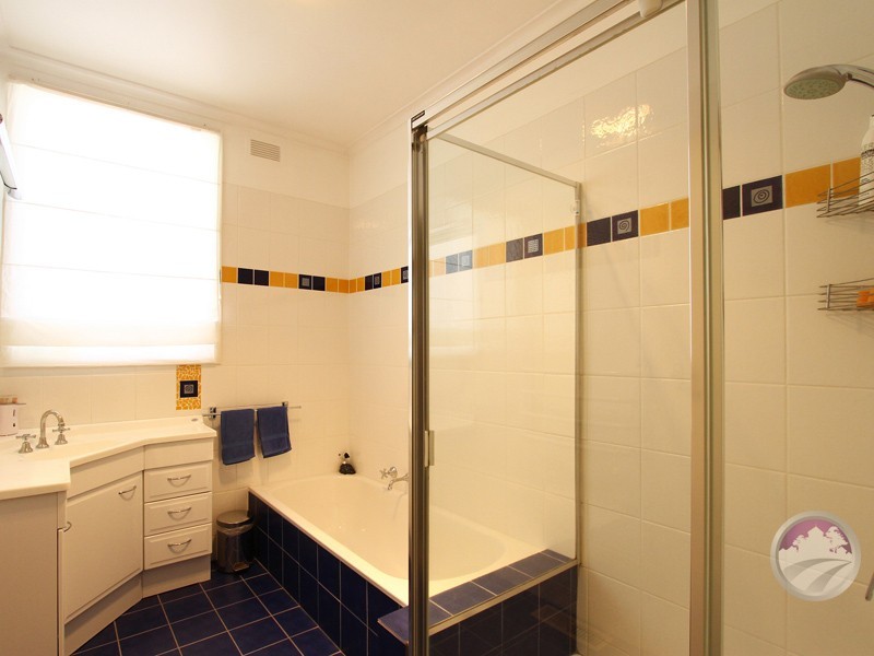 30 Calderwood Street, Bulleen VIC 3105