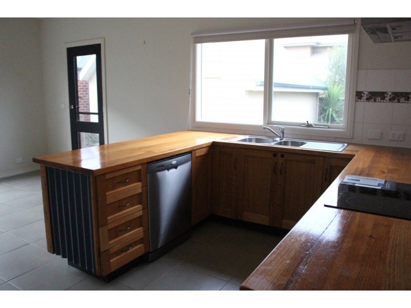 127 Flaxen Hills Road, Doreen VIC 3754